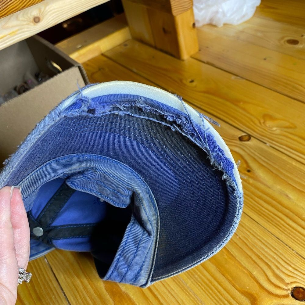 Y2K Brewers Baseball Hat Distressed - Picture 3 of 6